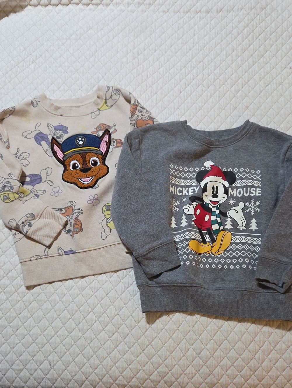 Nickelodeon Crewneck And Disney Sweatshirt Duo in Cream & Gray, 4T